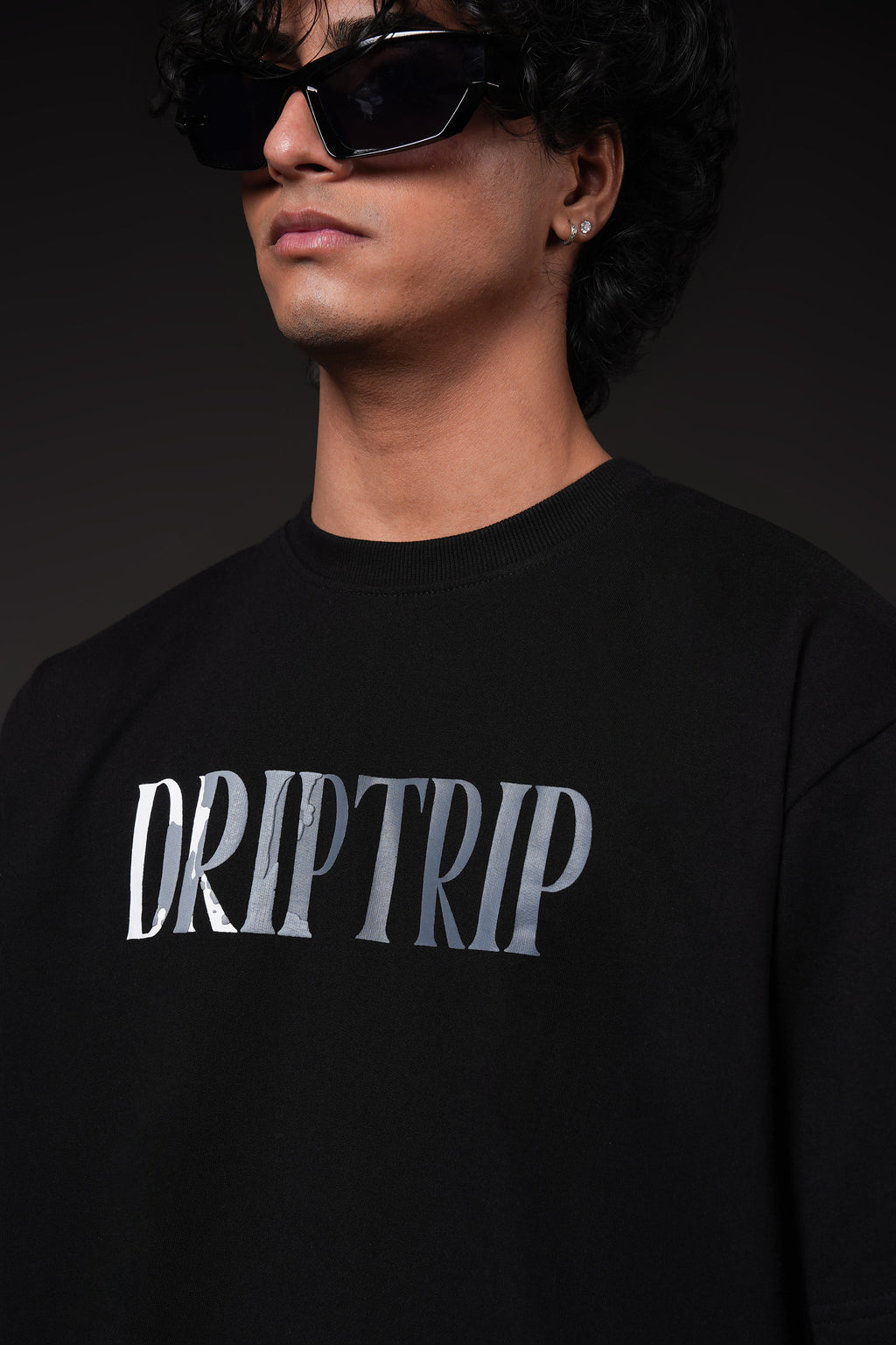 Wolf Tee